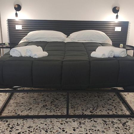 Majorana'S Labsuites Катания Экстерьер фото